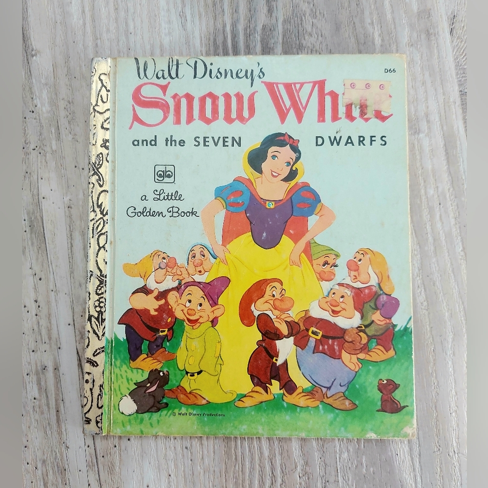 Little Golden Books vintage 1975 Disney's Snow White and the seven dwarfs